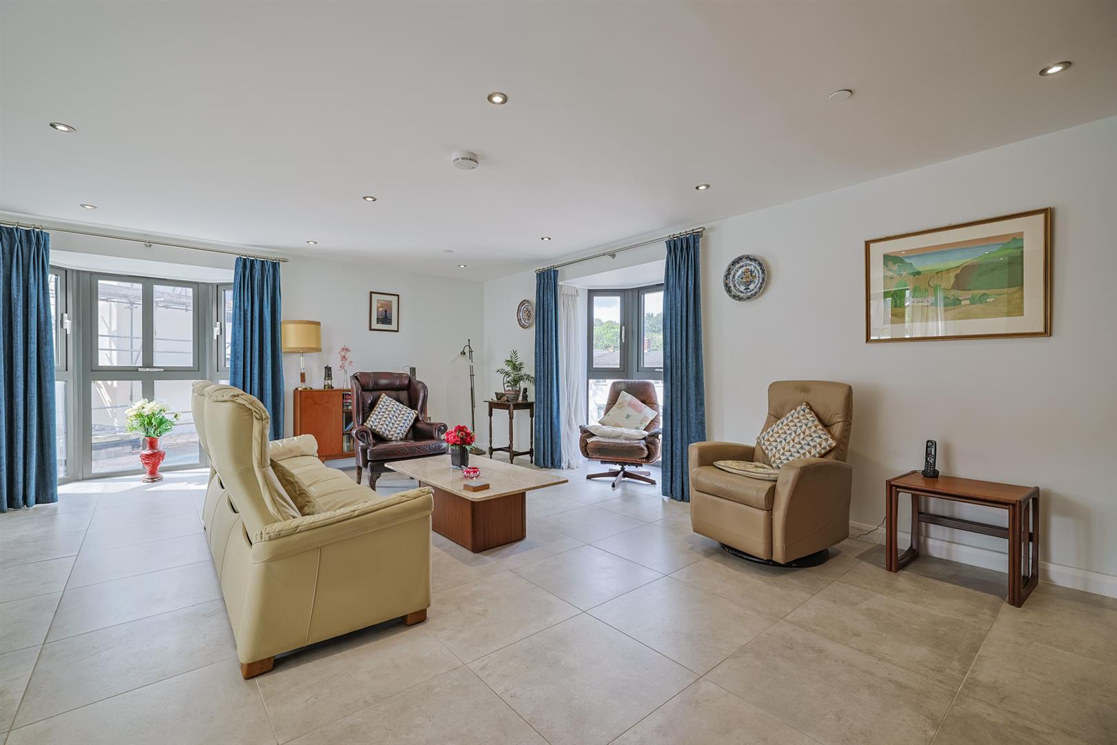 Apartment 6, Oyster Court, Newton Road, Mumbles, Swansea, SA3 4BD